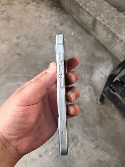 Iphone 16 E 256 ideal