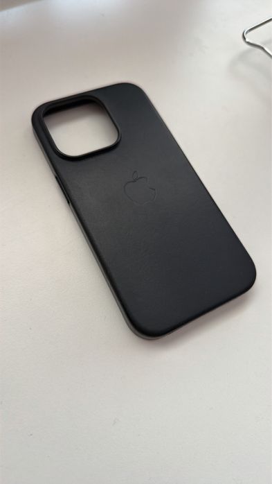 Оригинален кожен кейс за Iphone 14 pro