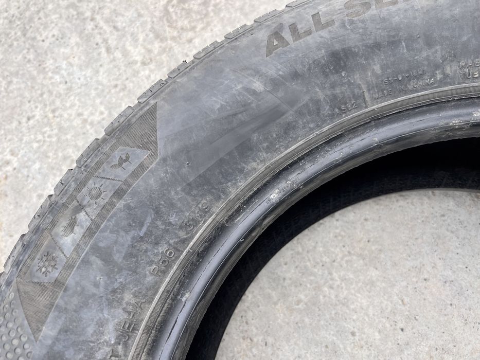 2бр.зимни гуми за джип 225/65/17