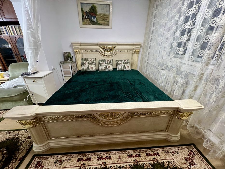 Pat de dormitor de vanzare