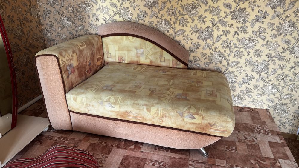 Продам раскладной диван пару!!!