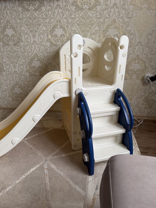 Продам детскую горку