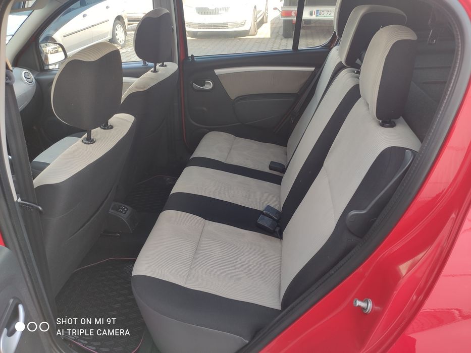 Dacia Sandero 1.6 Benzina //An2010//Unic proprietar