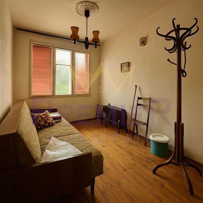 Продава се Многостаен апартамент в Аксаково - 140 кв.м за 1215 €/кв.м - Снимка #5