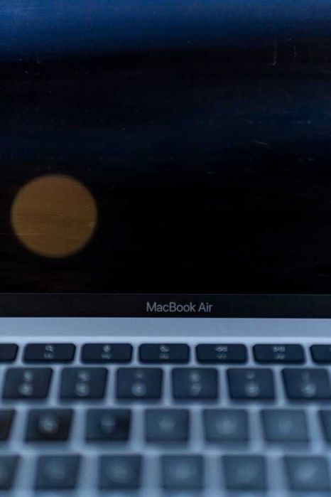 MacBook Air 13" | M1 chip 8-core CPU и 7-core GPU