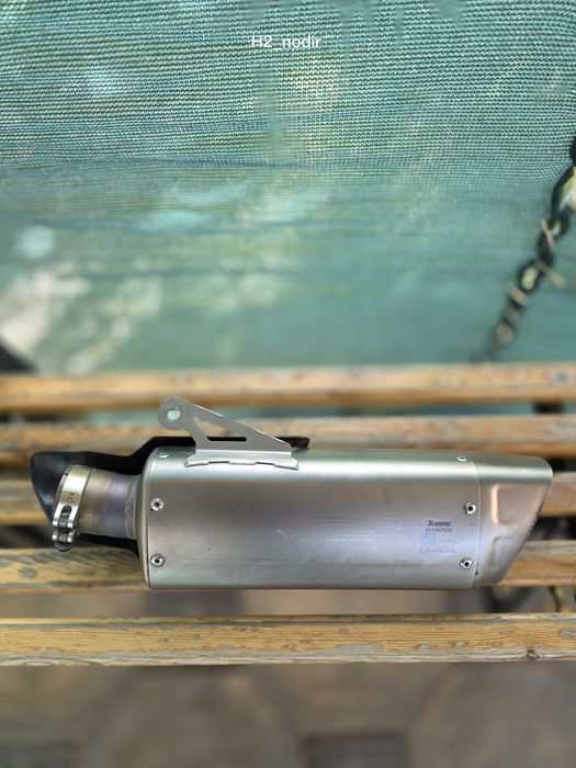Сотилади Akrapovic Оригинал от Yamaha R1