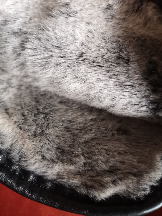 Cizme negre, îmblănite, comode, 37