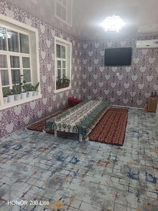 Ховли сотилади, Вокзал Хамза кучаси, хамма шароити бор 700 миллион сум