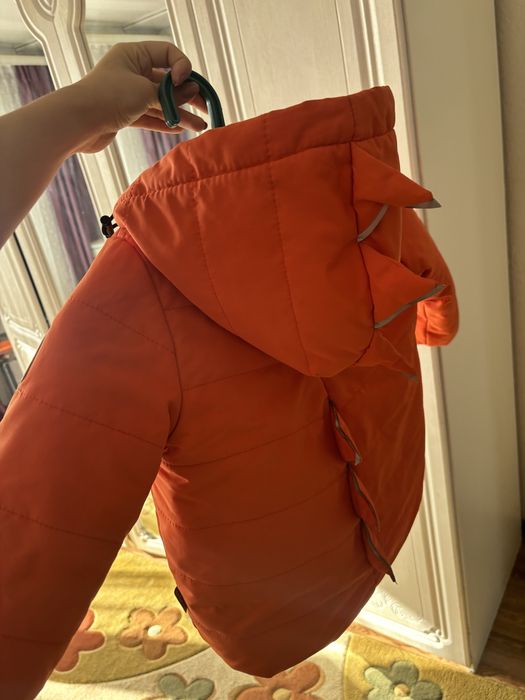 Продам зимнюю куртку