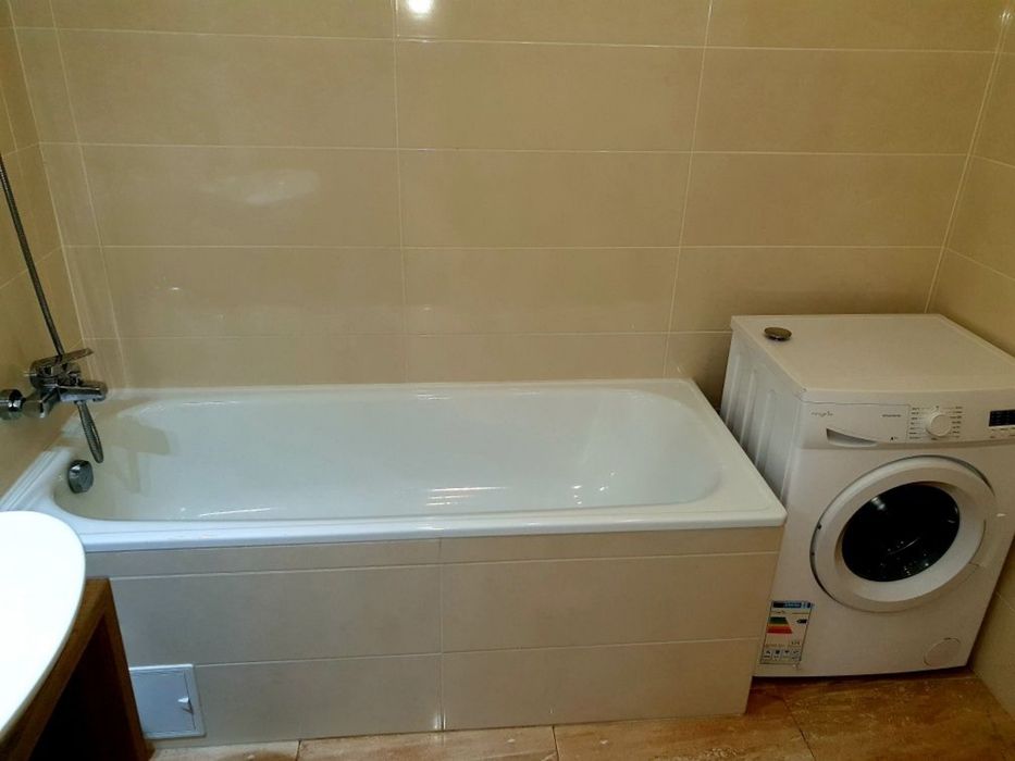 Ofer spre inchiriere garsoniera in complex New Residence, str Cooperativei