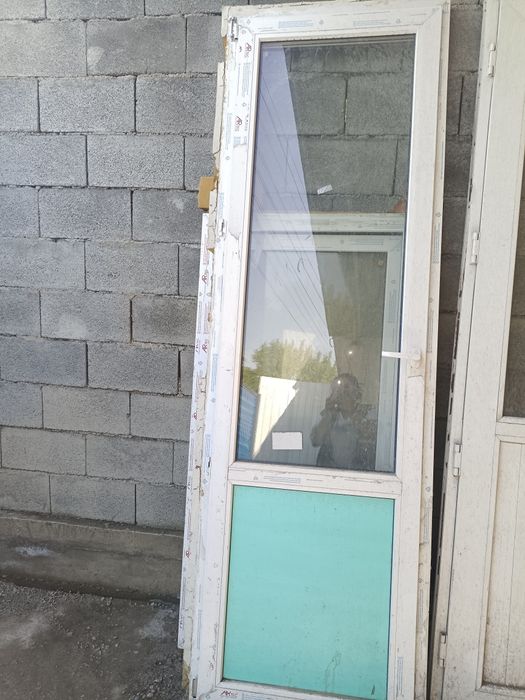 Дверьи бу отличном состояния все есть