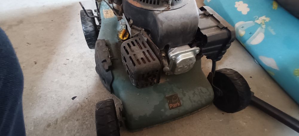 Косачка за трева самоходна