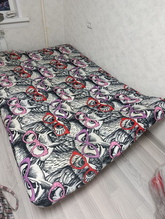 Отдам даром диван б/у . срочно