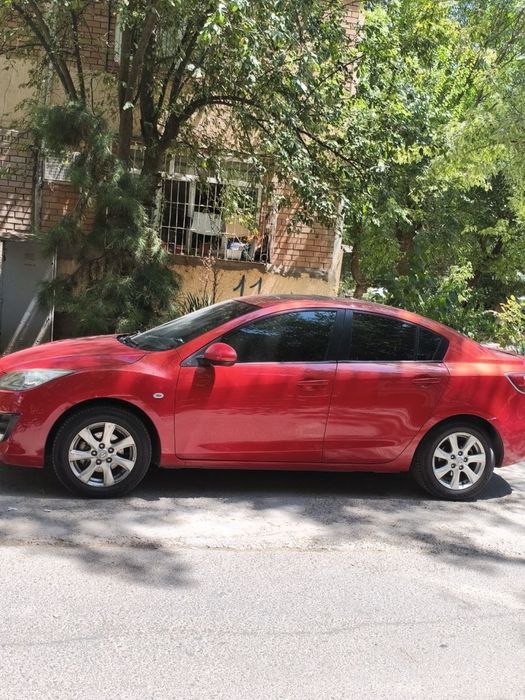 Продается Mazda 3