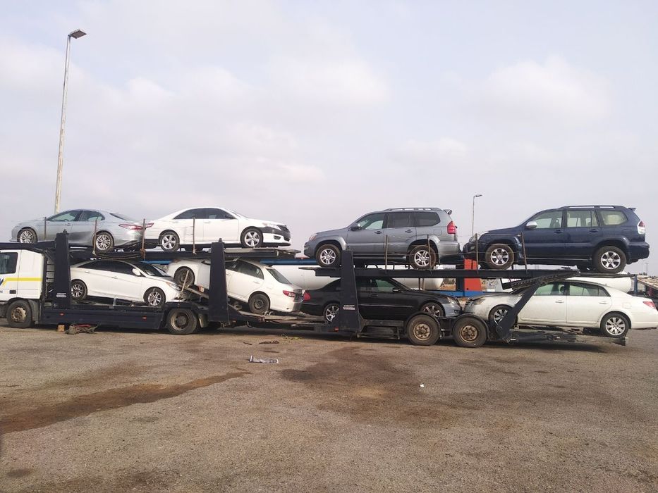 Автовоз сотилади Mercedes Benz Actros(тягач) + Groenewold(полуприцеп)