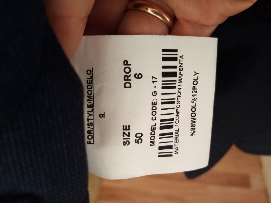 Продается мужской костюм