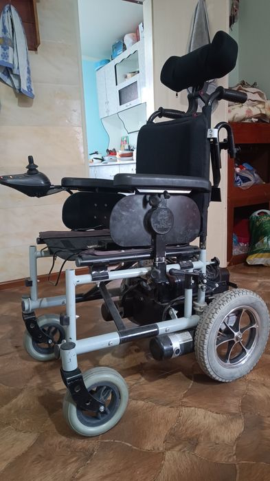Инвалидн коляска