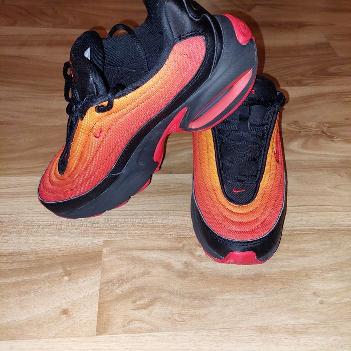 Маратонки Nike Air Max Portal HF3053-008