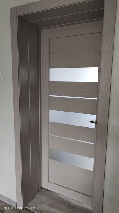 Продам межкомнатные двери