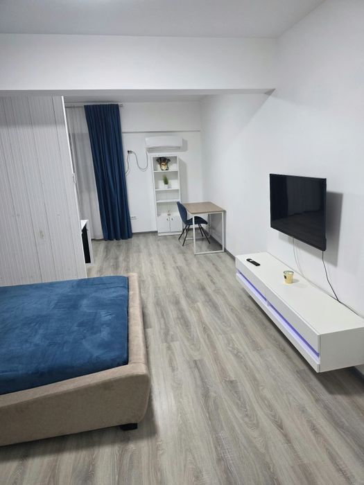 Studio Bloc Italian