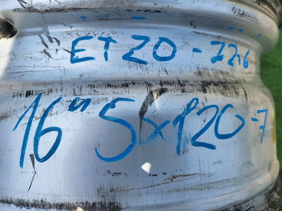 Лети джанти 16 5х120 BMW E60 / E61 ET20 черни