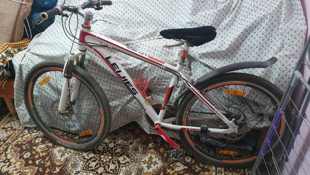 Продаётся велосипед спортивный 600000