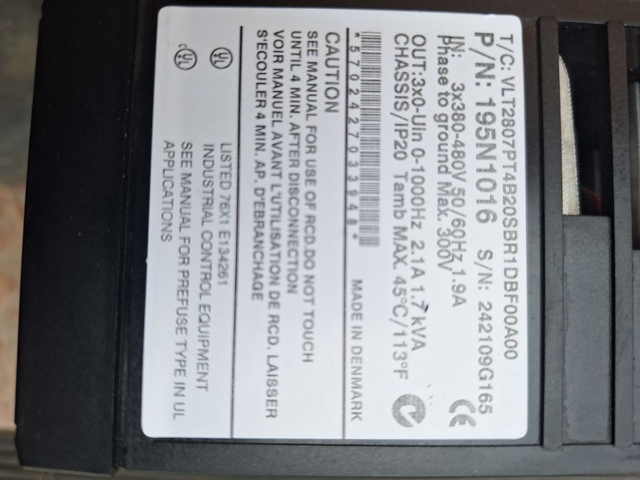 Convertizor de frecventa Danfoss VLT2807