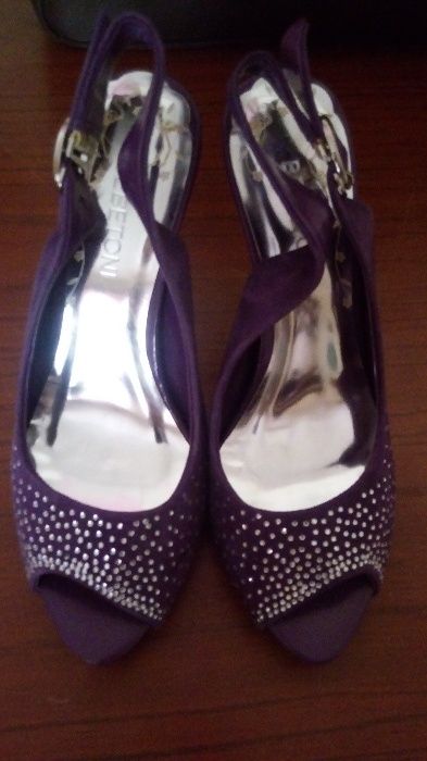 Босаножки из натуральной замши, 22.5 по стельке, новые