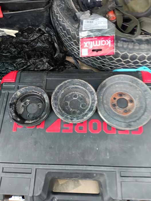 Ремъчни шайби за Пасат б3