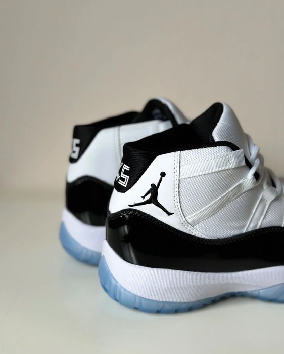 Jordan 11 concord