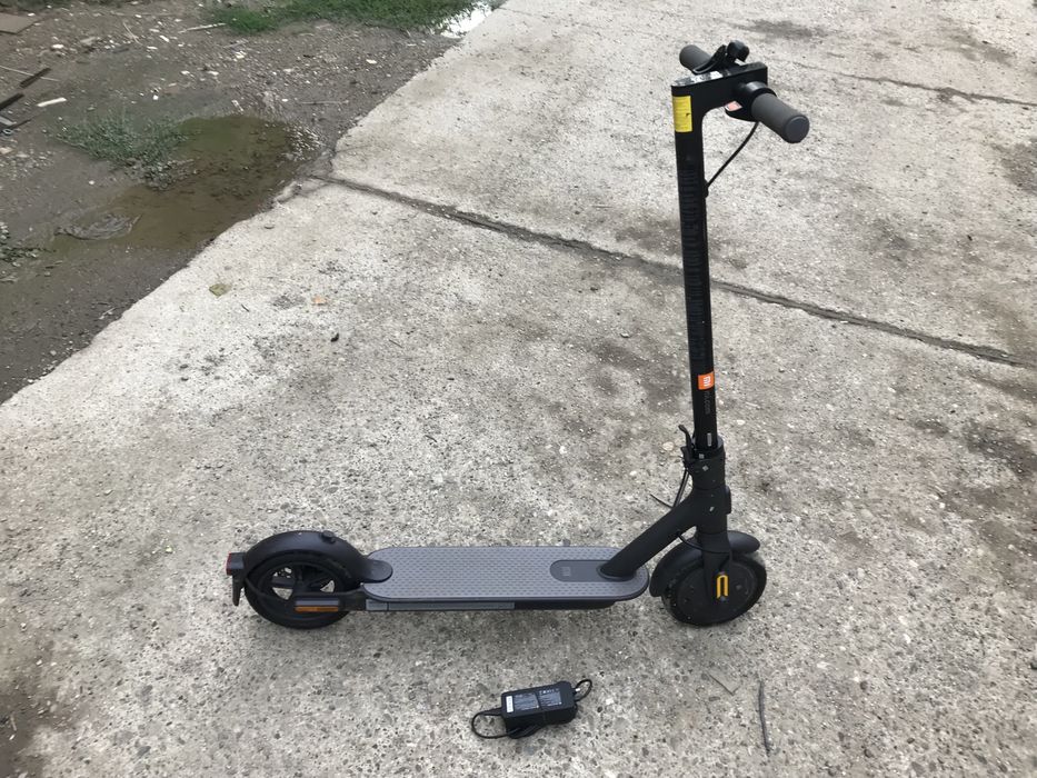Trotineta Electrica Pliabila Xiaomi Scooter 3 Lite 20km/h