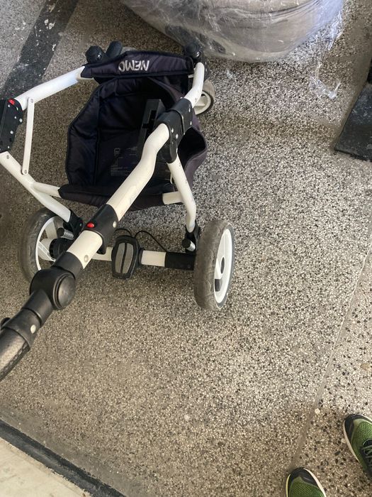 Бебешка количка запазена