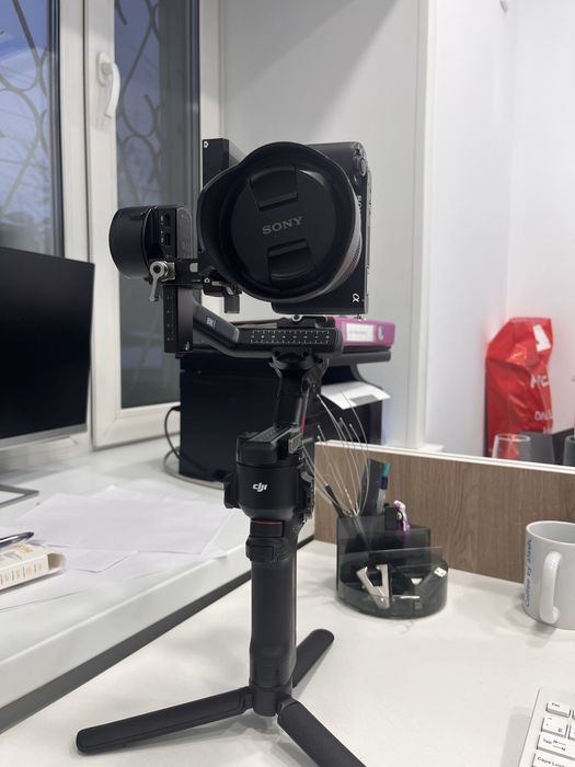 Комплект фотоаппарат Sony ZV-E1 body , рус меню