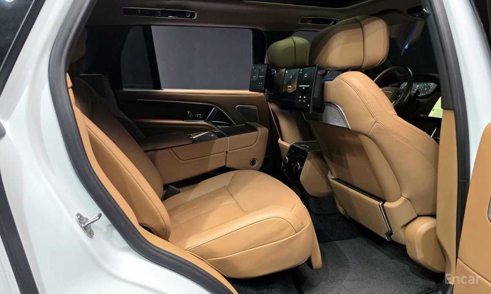 Range Rover P530 AB LWB