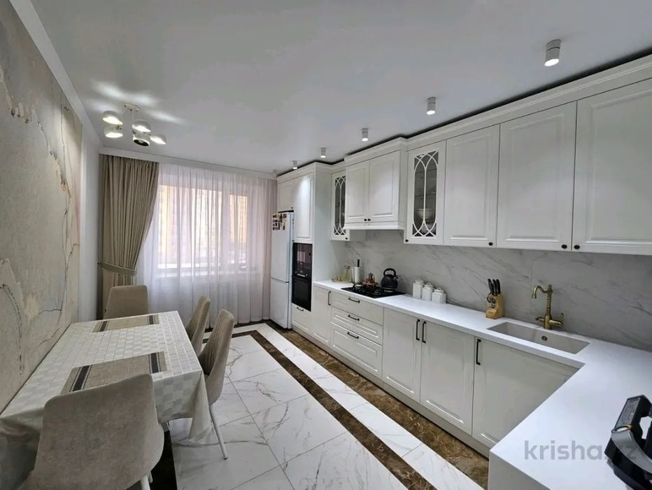 Продается 3комн Береке