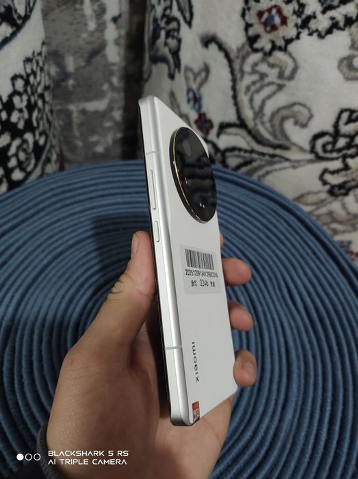 Xiaomi 13 ultra flagman