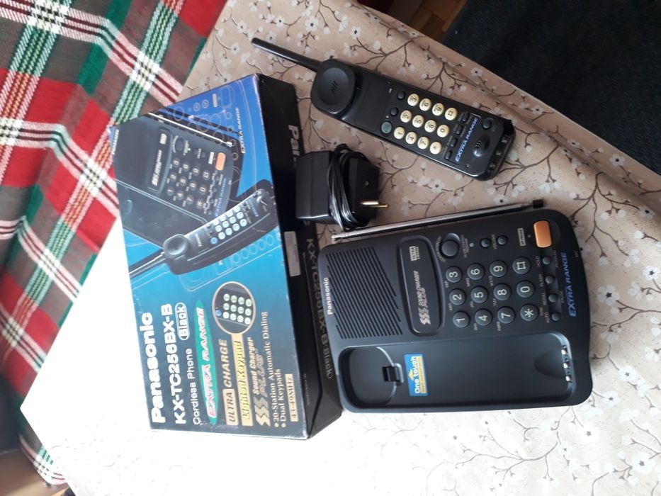 Продавам телефон