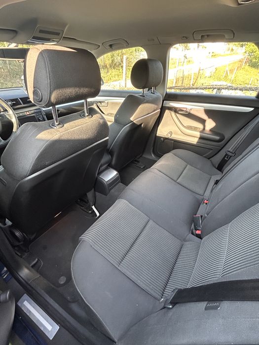Audi a4b7 avant sau schimb