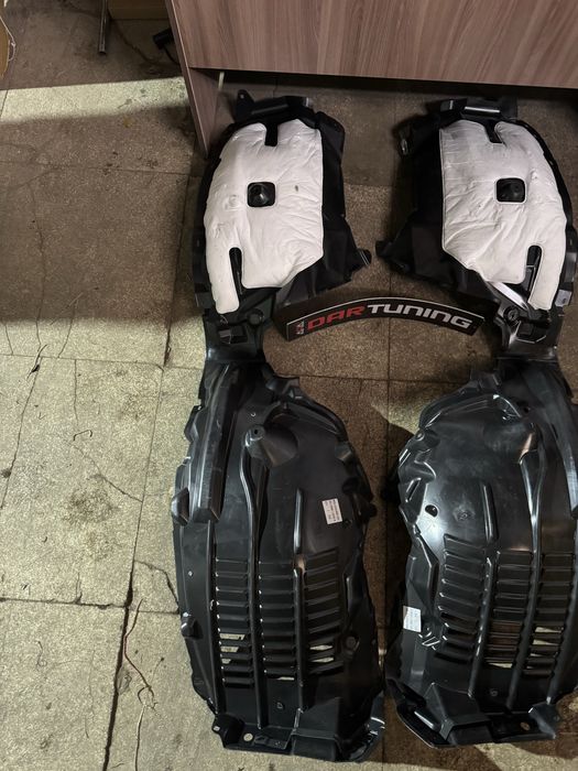 Подкрылники Toyota Highlander