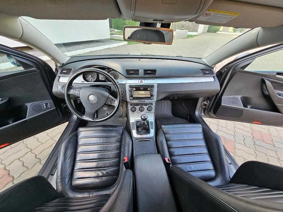 Vand VW Passat 4 X 4, an fabricație 2009, in stare generala foarte buna.