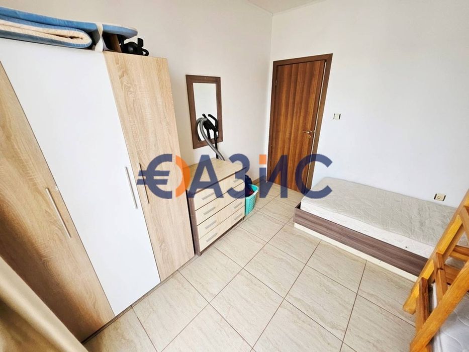 Продава се Тристаен апартамент в к.к. Слънчев бряг - 71 кв.м за 521 €/кв.м - Снимка #8