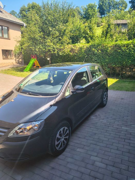 Volkswagen golf 5 plus, 1,6 benzină, an 2026