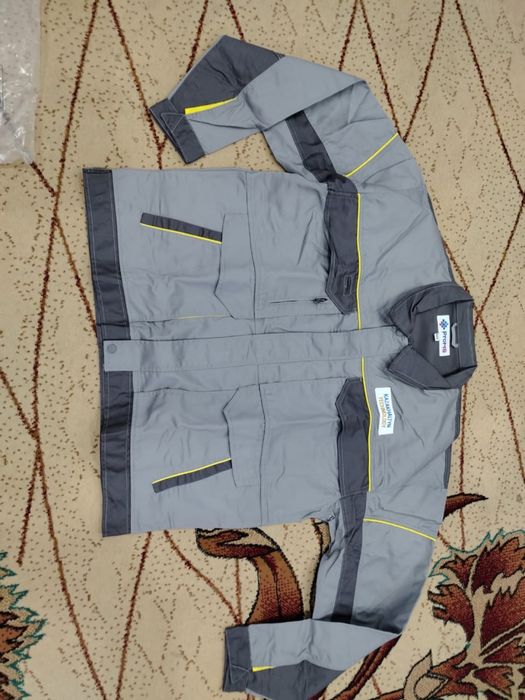 Продам спецодежду