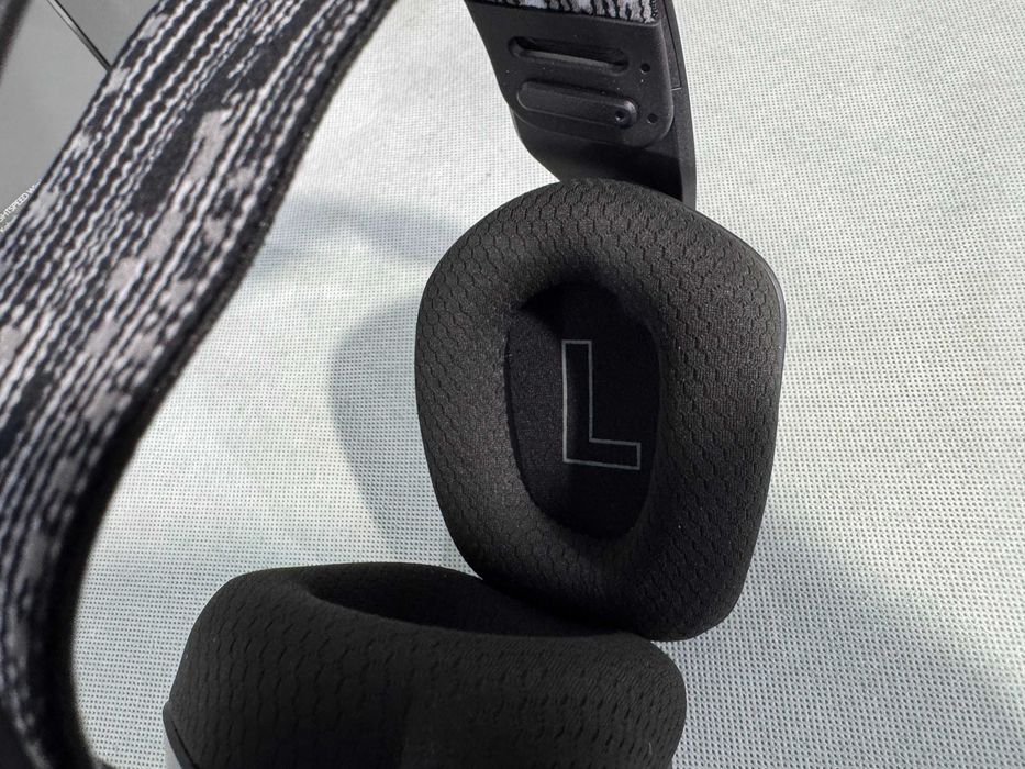 Слушалки - Logitech G733 LIGHTSPEED черен - 981-000864