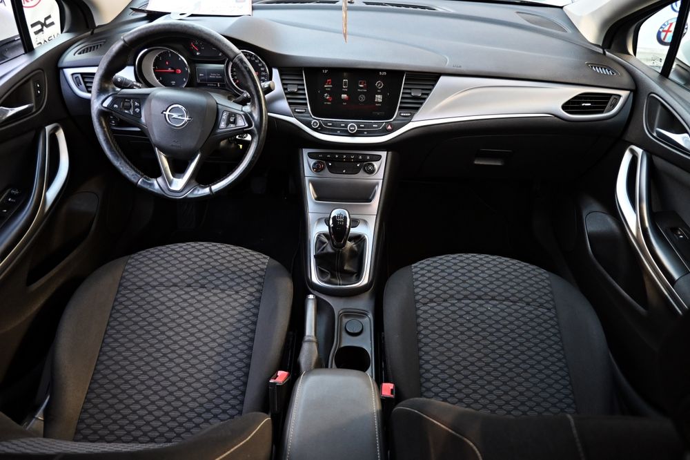 Opel Astra K , 1.6 Diesel,  an 2018
