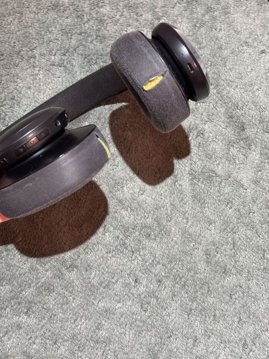 наушники JBL LIVE 500BT