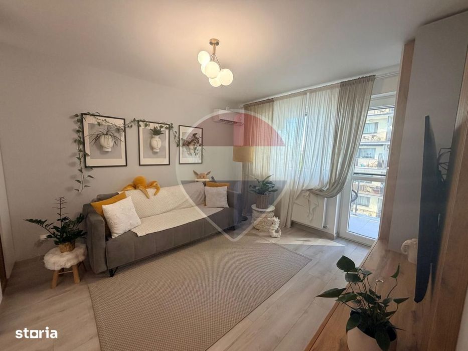 Vanzare apartament 2 camere Hils Pallady