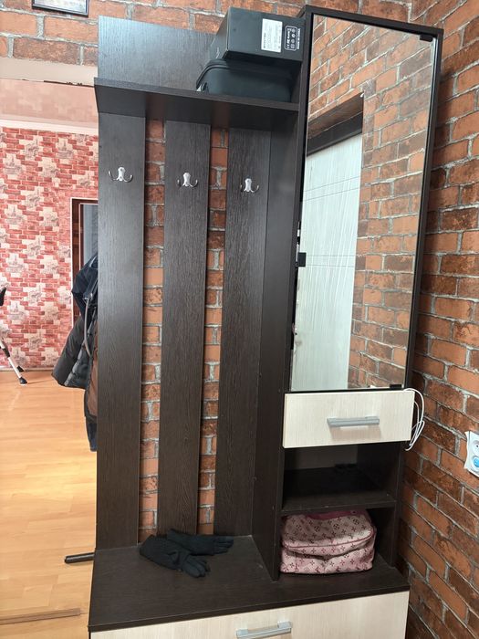 Срочно продам прихожую