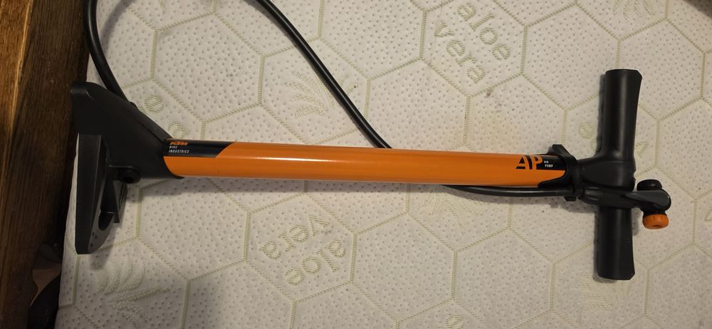 Pompă de podea bicicletă KTM Bike Industries