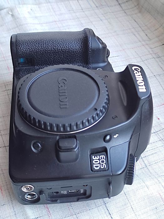 Canon 30d тушка, хорошее состояние